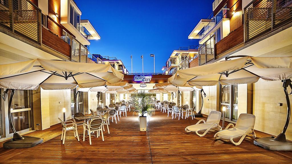 Baltic Cliff Apartments Spa & Wellness Ниешорце Екстериор снимка